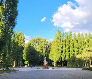 Statue im Treptower Park